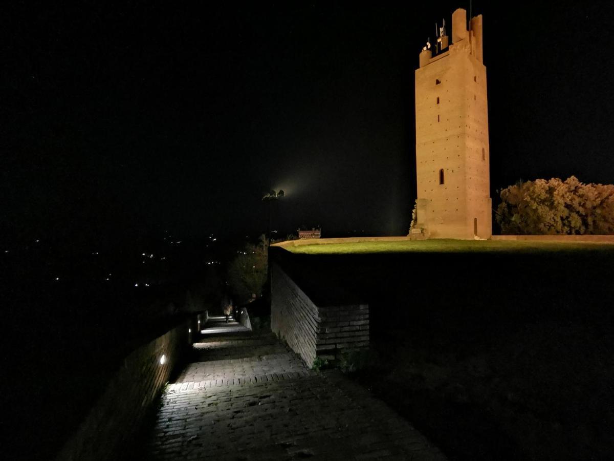 Verite Empoli Buitenkant foto